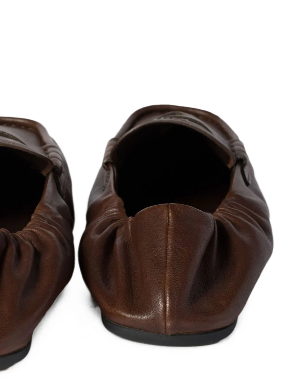 Miu logo-embossed penny loafers Bruin