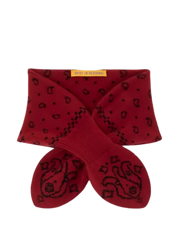 Guest In Residence Paisley-print Knitted Scarf in Red