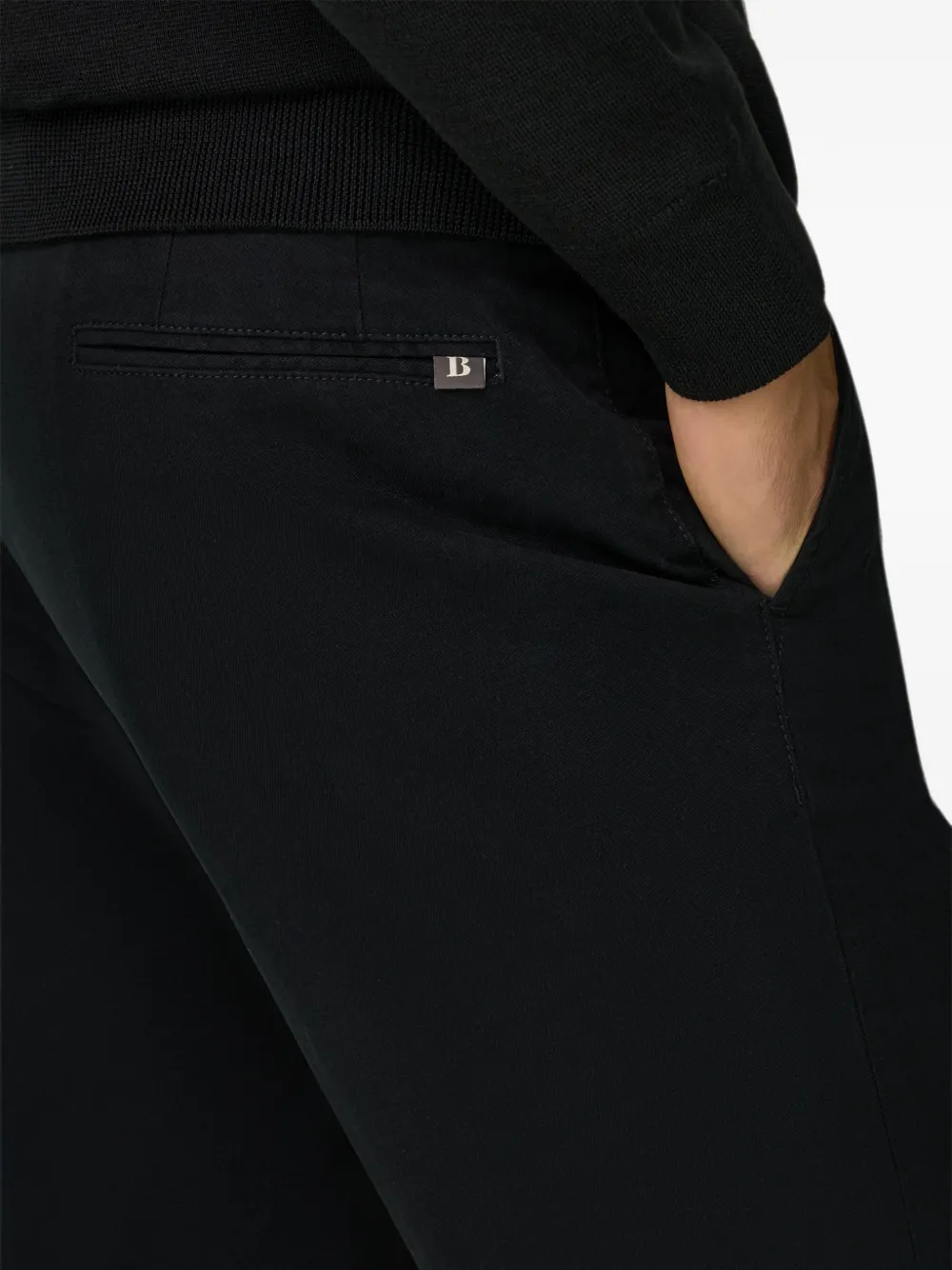 Boggi Milano Broek van stretch katoenen tencel Zwart