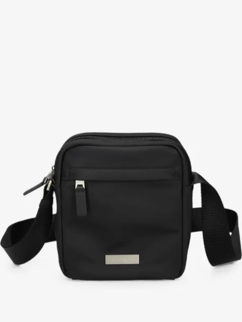 Calvin Klein sac porté épaule à plaque logo