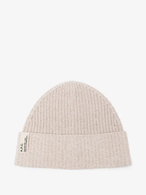 A.P.C. ribbed logo-patch beanie hat