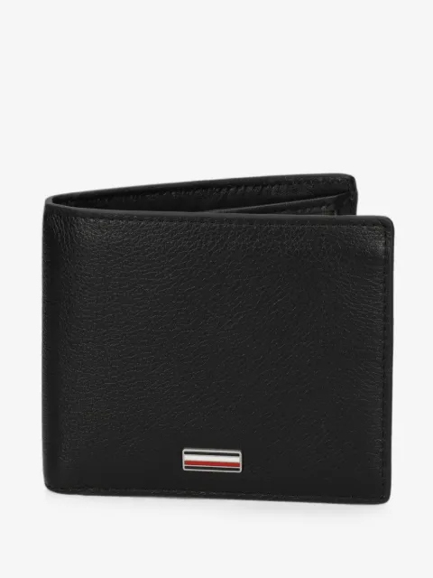 Tommy Hilfiger cartera con placa del logo