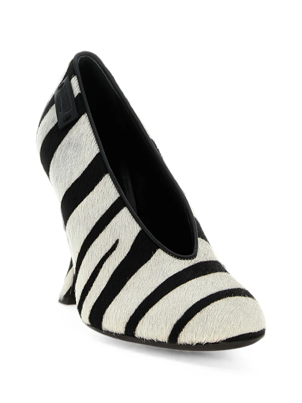 Moschino zebra-print pony-hair pumps Wit