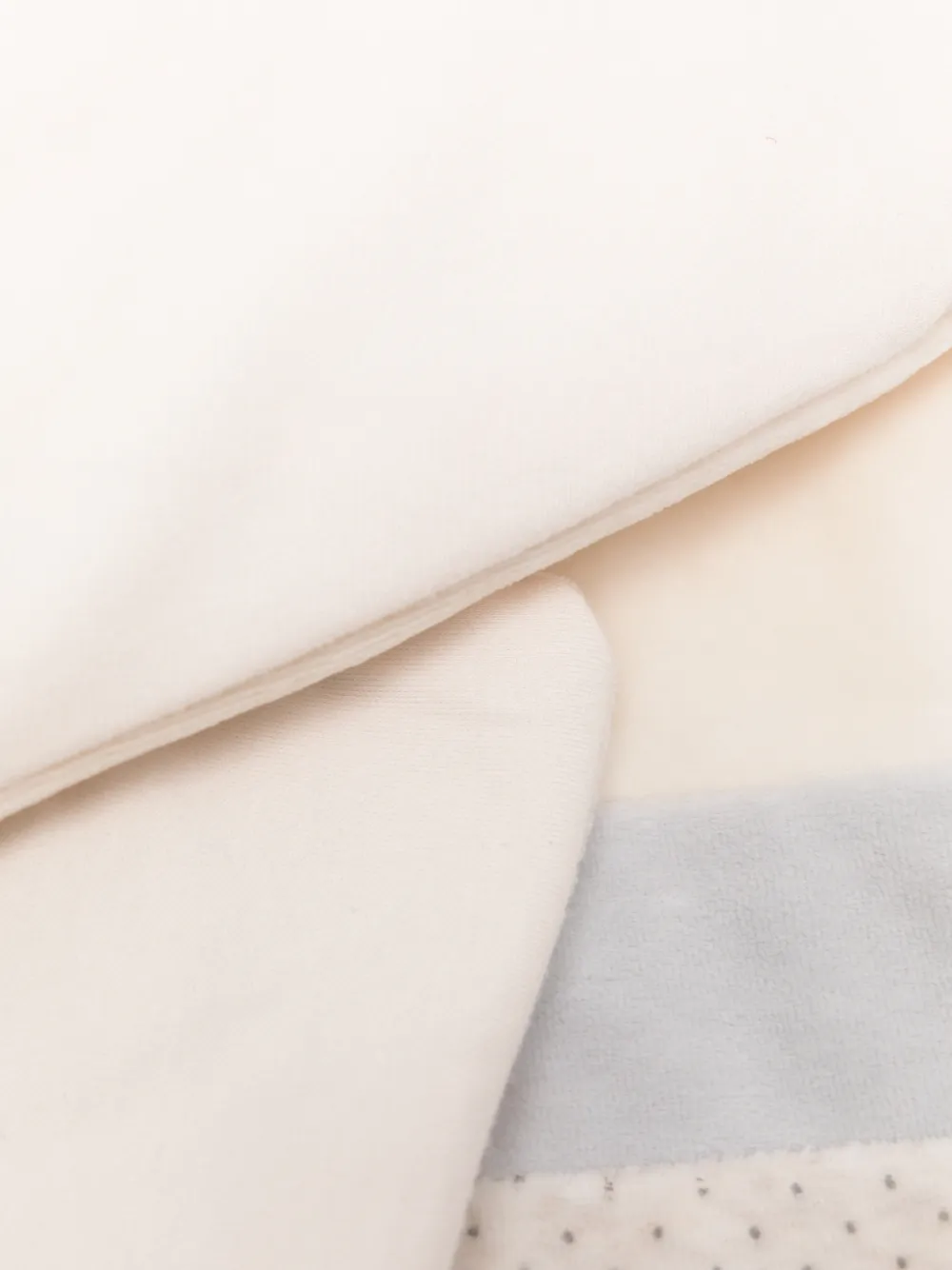 Mayoral polka-dot embroidered blanket Beige