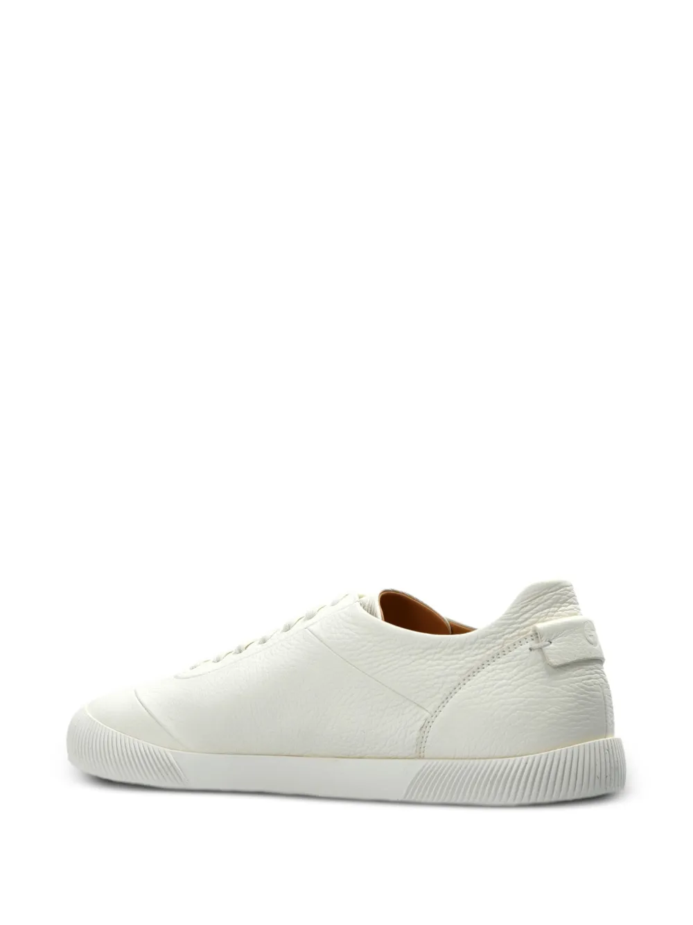 Giorgio Armani embossed-logo leather sneakers Wit