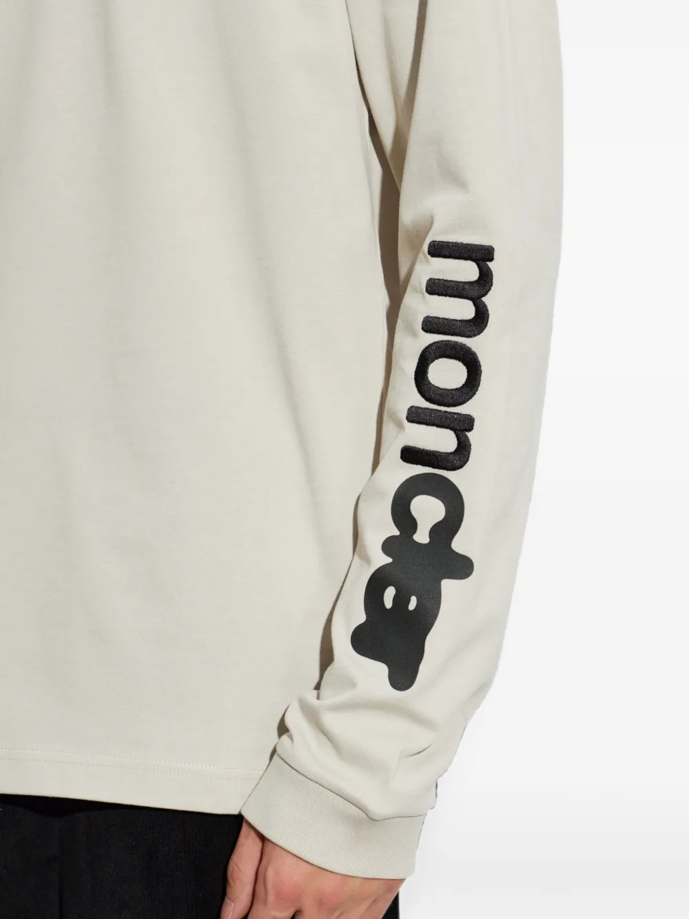 Moncler T-shirt met logopatch Beige