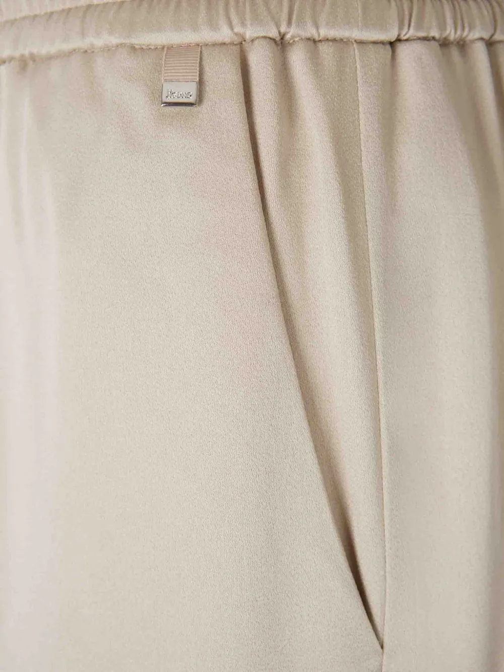 Herno Broek met wijde pijpen Beige