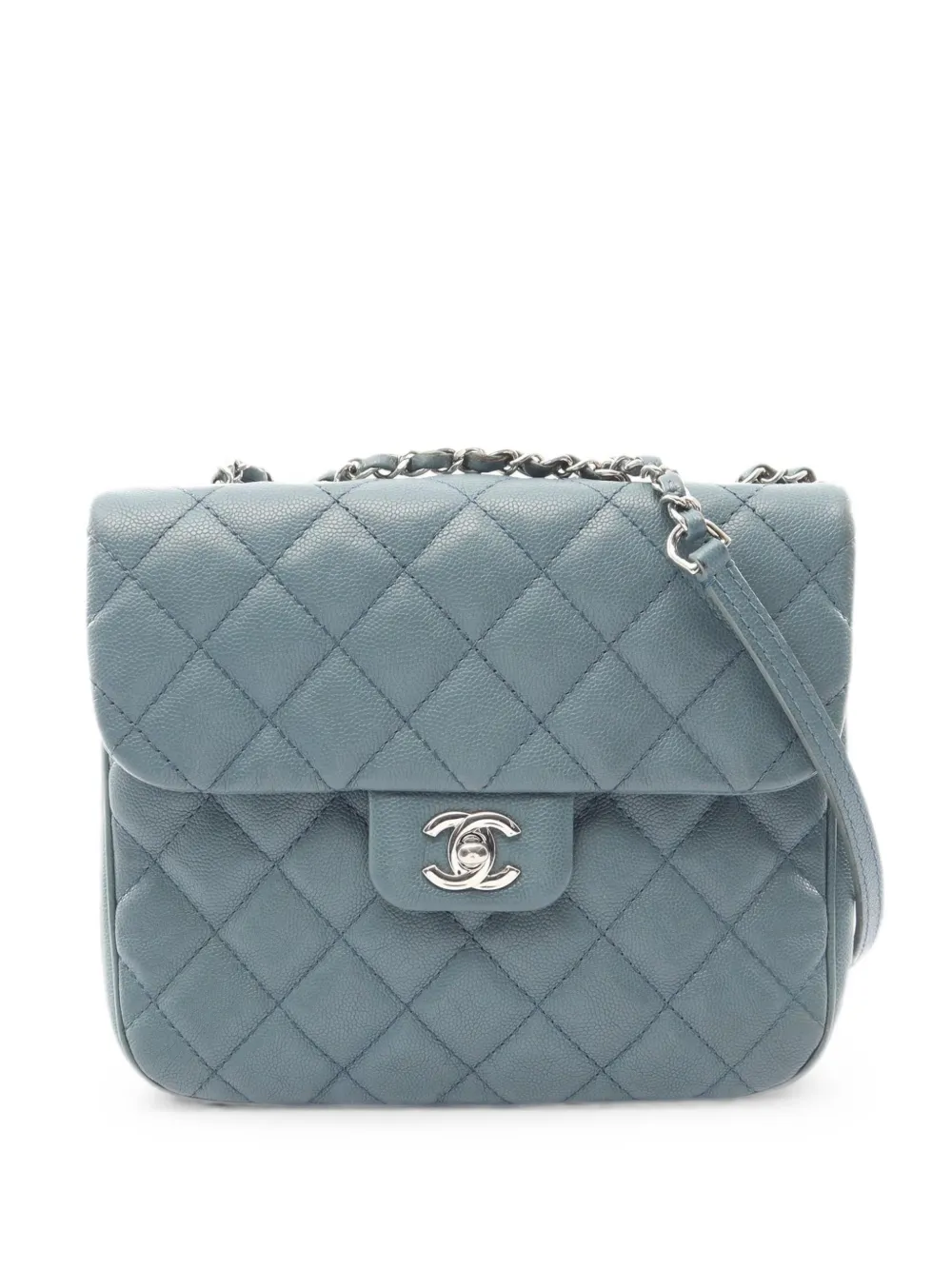 CHANEL Pre-Owned 2018 Matelassé Caviar leather shoulder bag - Blue
