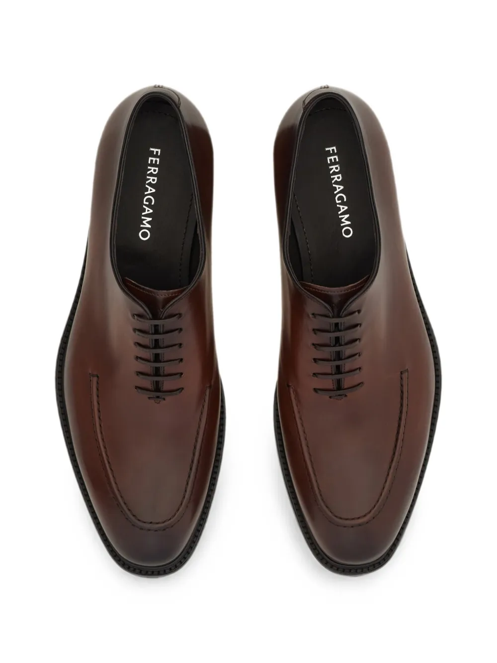 Ferragamo Oxford shoe with stitching detail Bruin