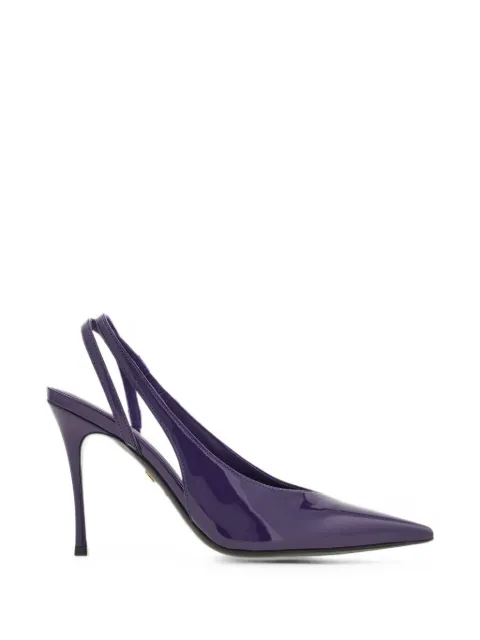 Ferragamo zapatos con tira posterior y tacón stiletto