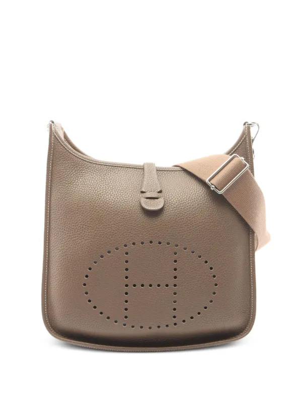 Hermès Pre-owned 2010s PM Evelyn 3 Troyes Shoulder Bag in Brown