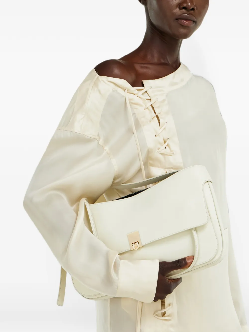Ferragamo Cara S tas Beige