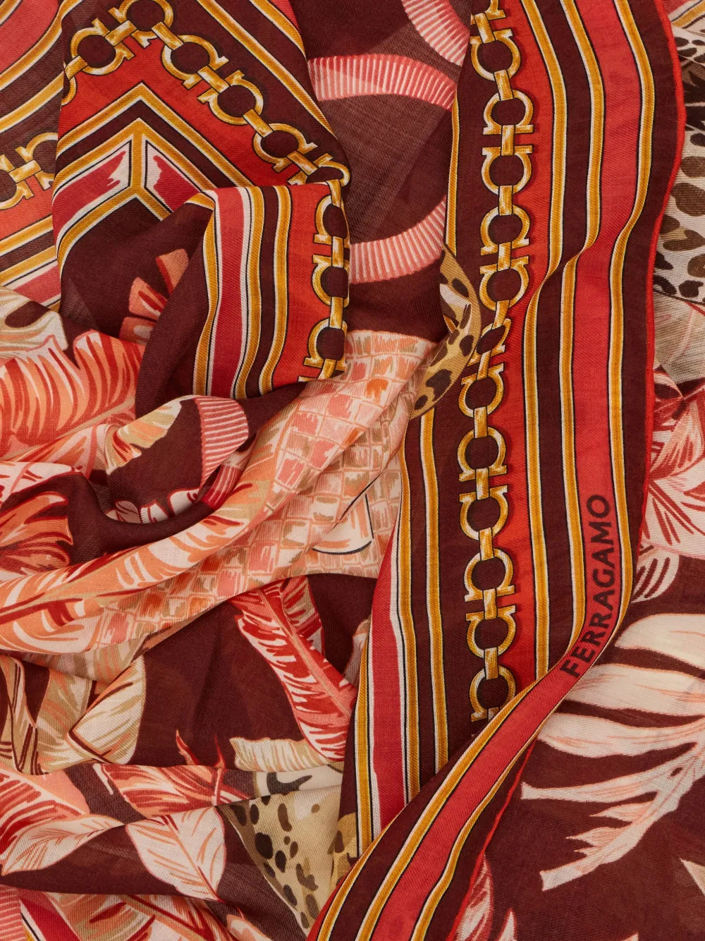 Ferragamo Feline print cashmere shawl Rood