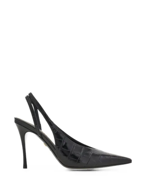 Ferragamo zapatos con tira posterior y tacón stiletto