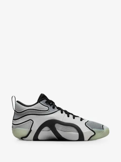 Jordan Tatum 3 sneakers
