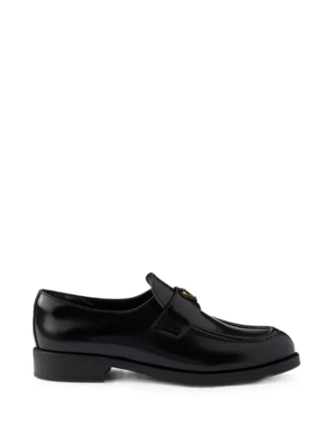 Prada レザーローファー