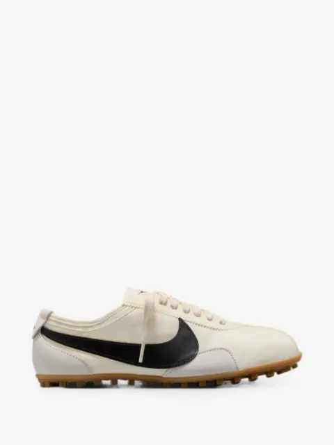 Nike Tênis Moon OG