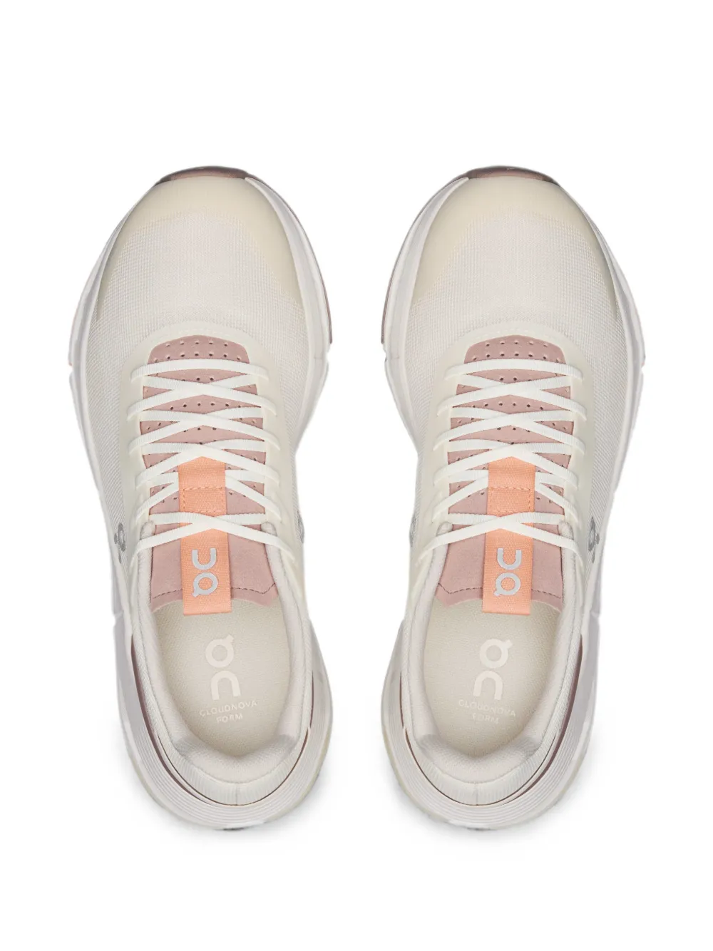 On Cloudnova Form 2 sneakers Beige