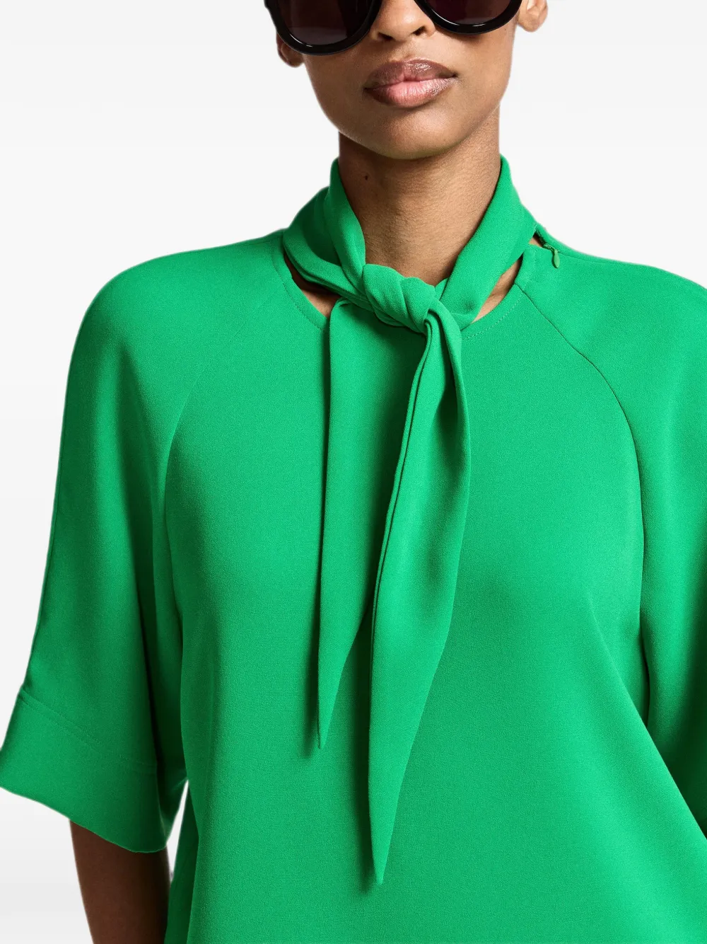 Essentiel Antwerp Top met raglan mouwen en gestrikte hals Groen