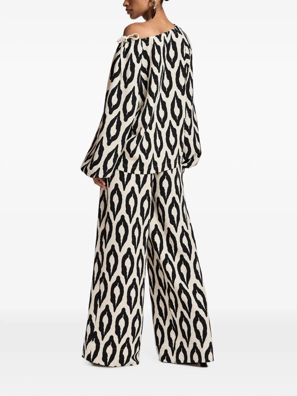 Essentiel Antwerp Kontent broek met wijde pijpen en print Beige