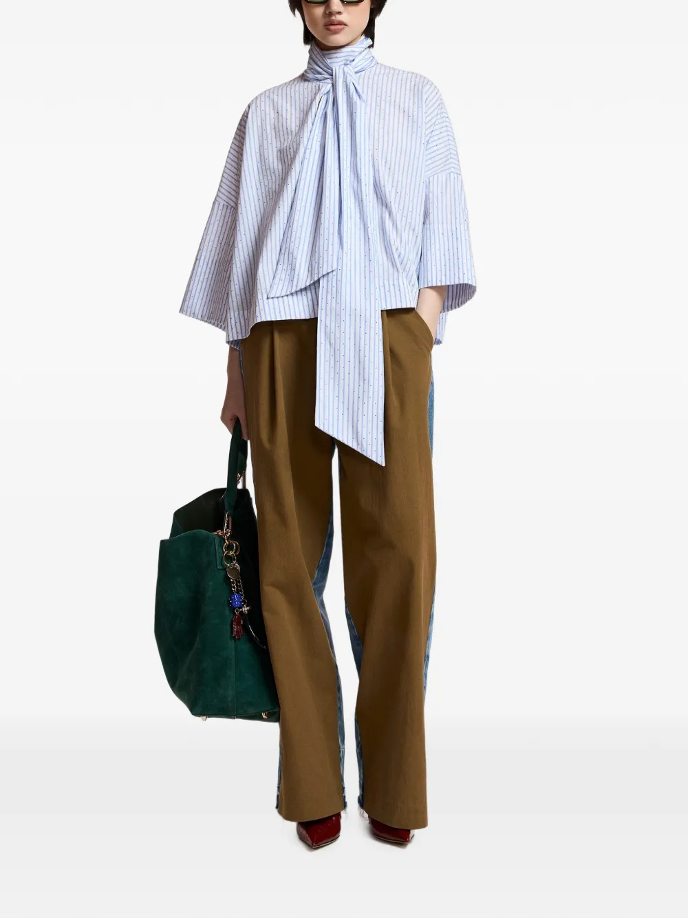 Essentiel Antwerp Kefir blouse met strik en trompetmouwen Blauw