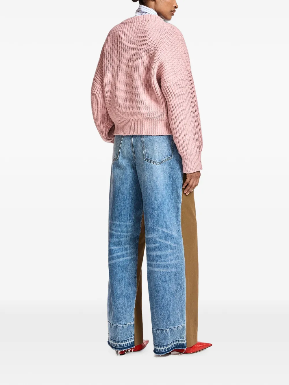 Essentiel Antwerp Kostar trui verfraaid met pompon Roze
