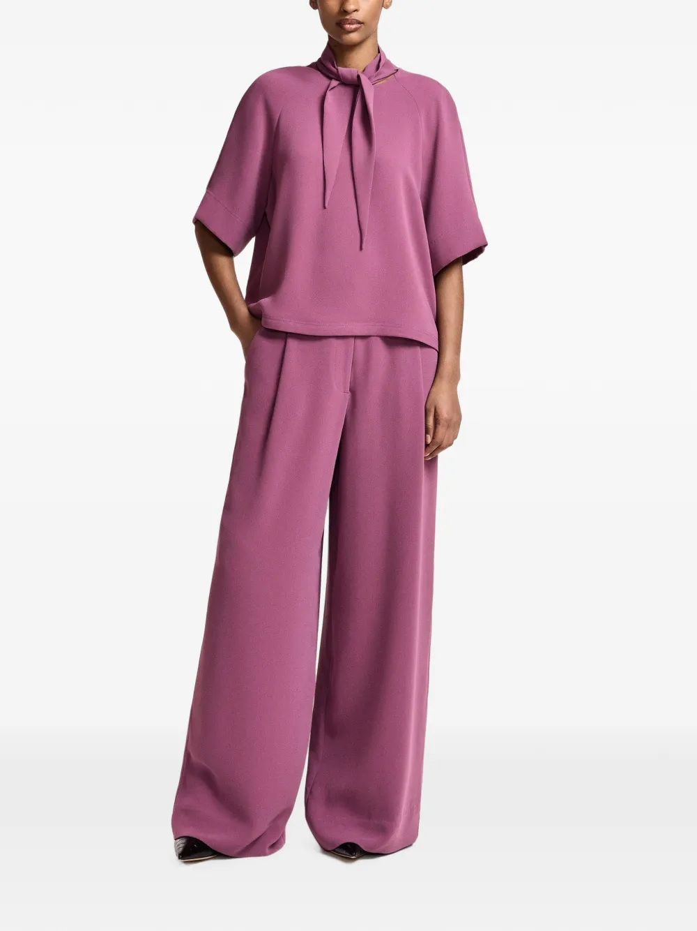 Essentiel Antwerp Kassie blouse met raglan mouwen en strik Paars