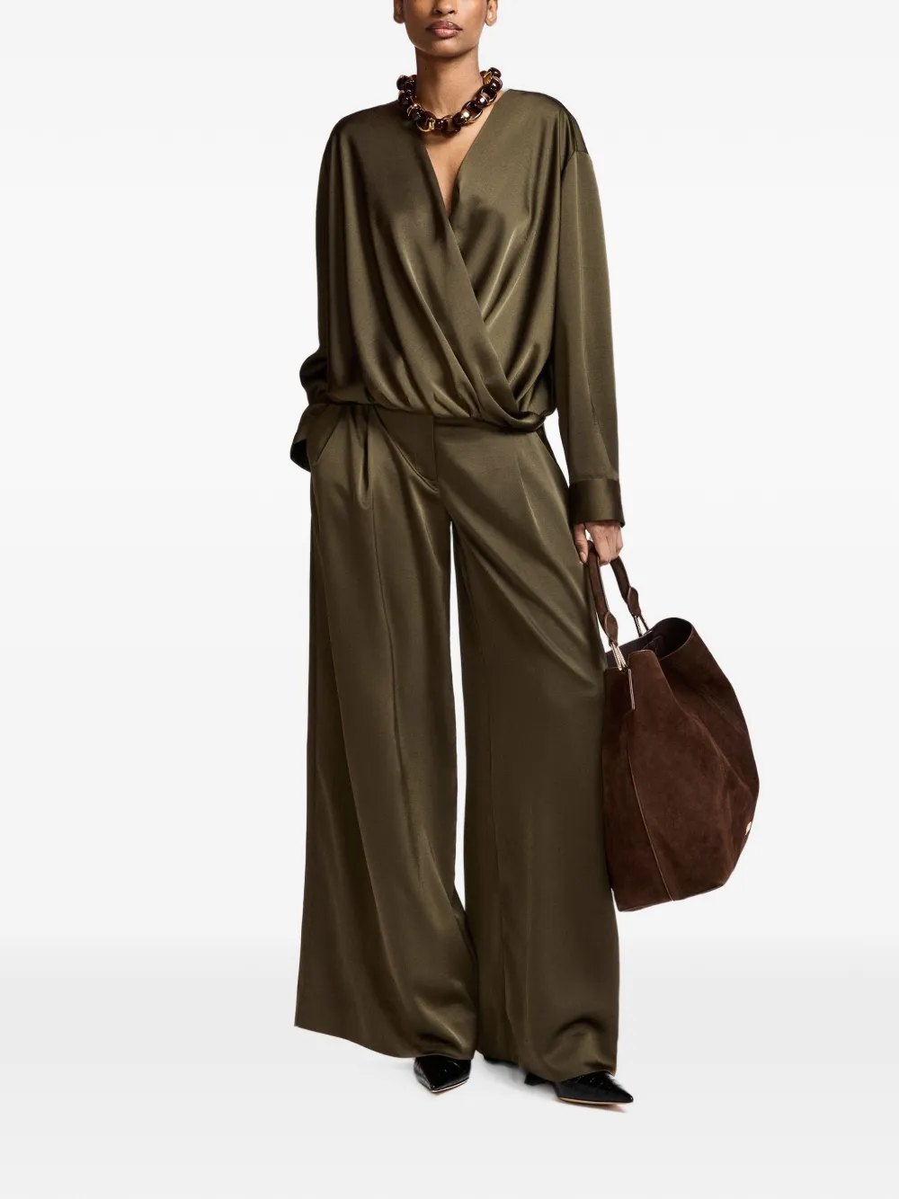 Essentiel Antwerp Katerina pleated-front satin-finish palazzo pants Groen