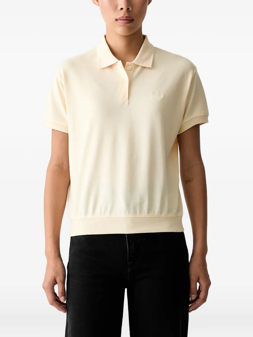 adidas logo-embroidered piqué polo shirt - Toni neutri