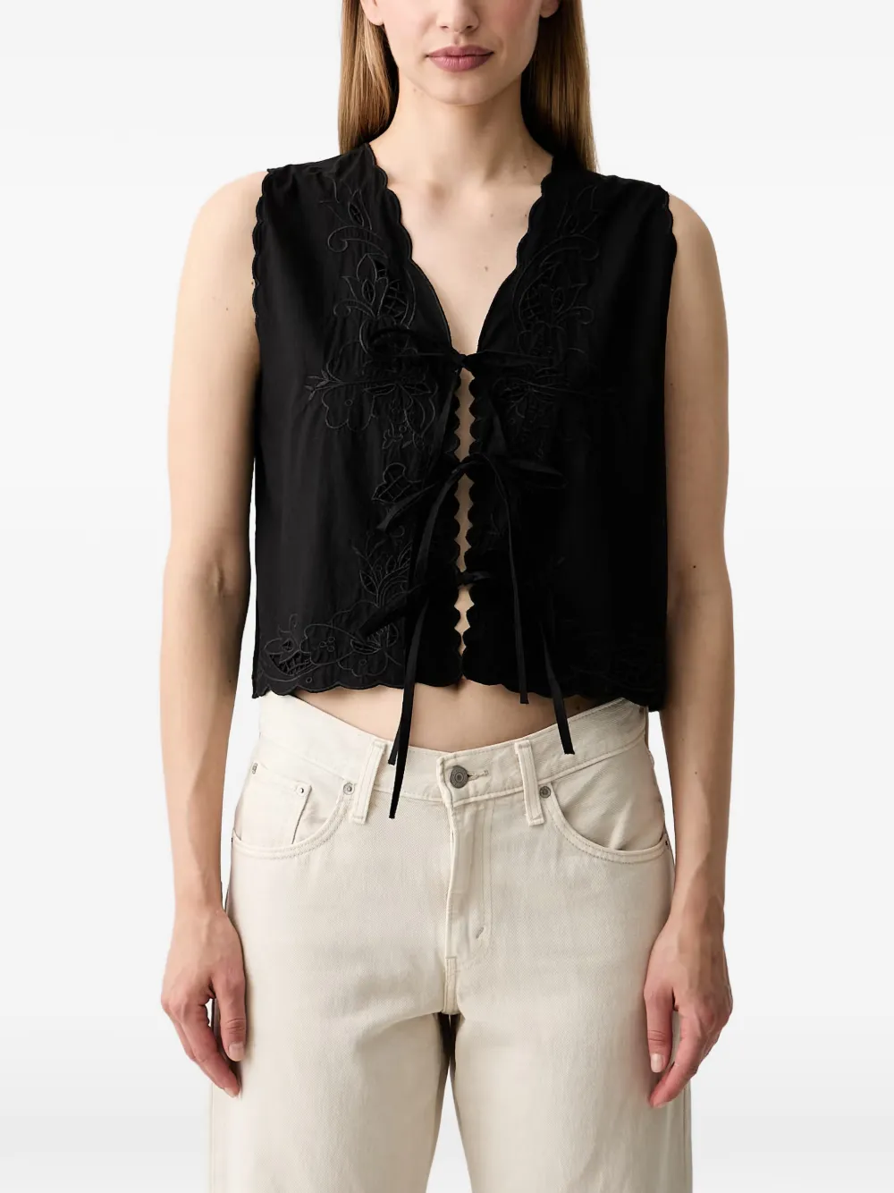 Hoss Intropia Cecilia Embroidered Scallop-edge Vest In Black