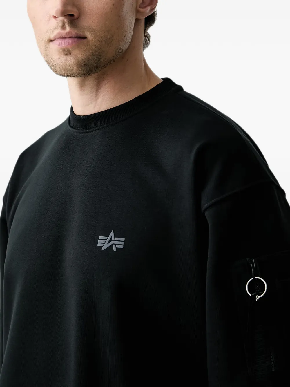 Alpha Industries Trui met geborduurd logo en ritszak Zwart