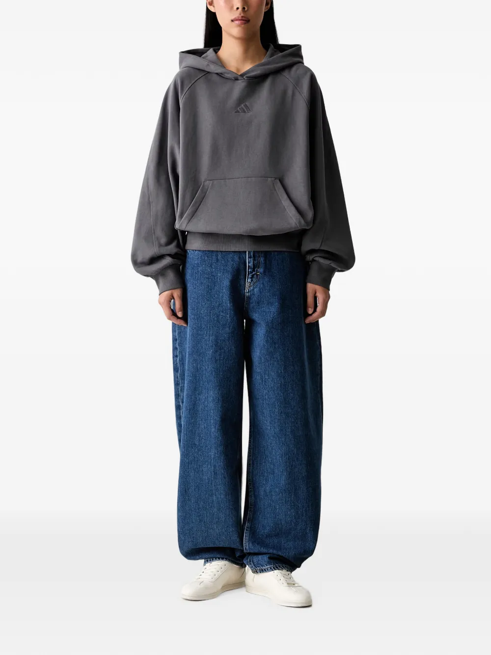 adidas KIT small logo hoodie Grijs