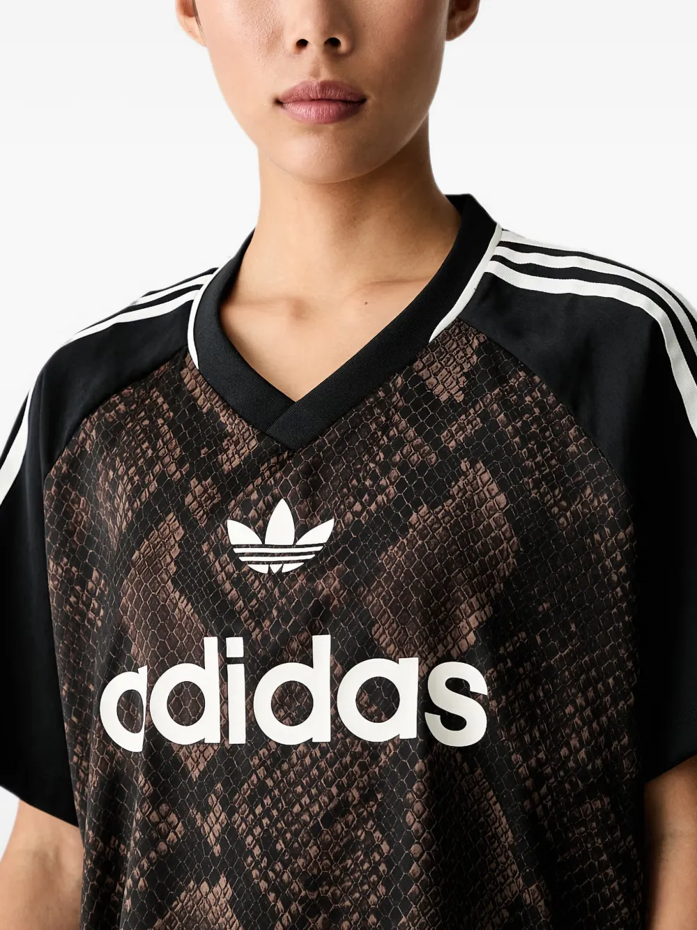 adidas snake-print logo-print T-shirt Bruin