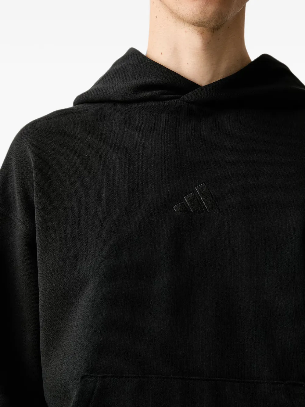 adidas Kit small-logo hoodie Zwart