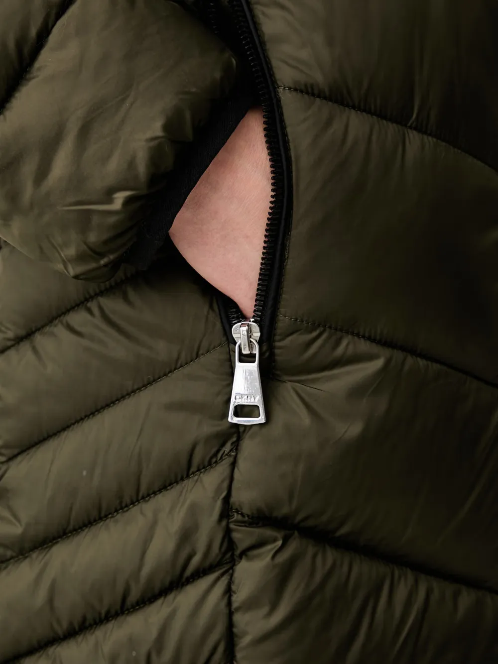 DKNY quilted hooded jacket Groen
