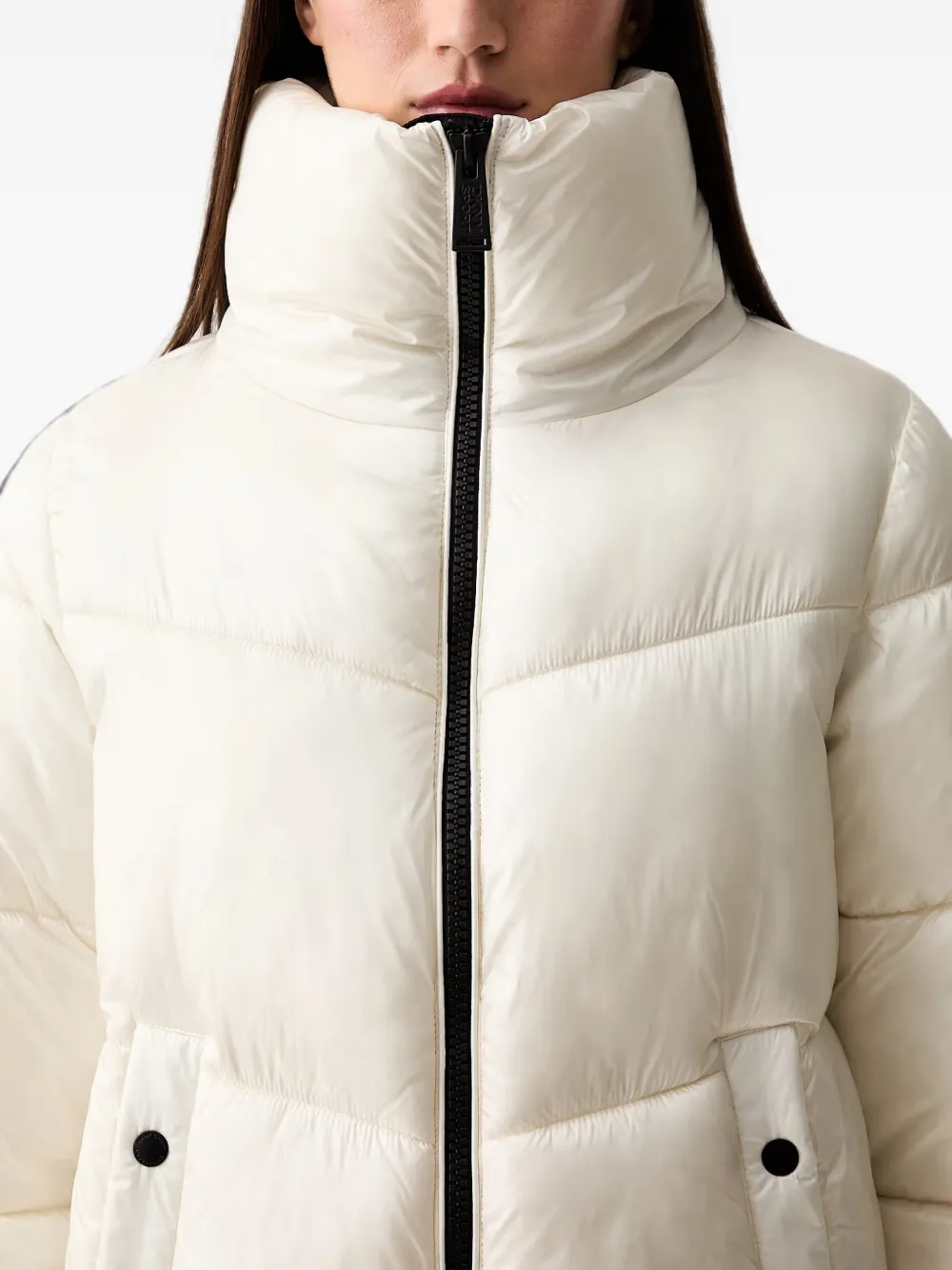 DKNY Gewatteerd jack met hoge hals Wit