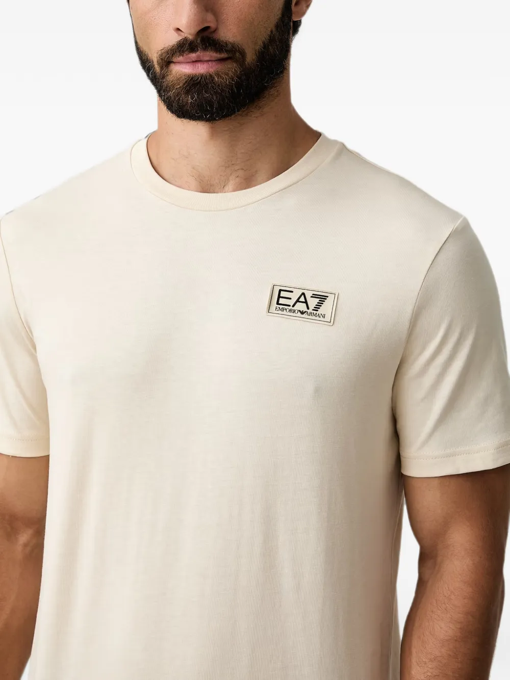 Ea7 Emporio Armani T-shirt met logopatch Wit