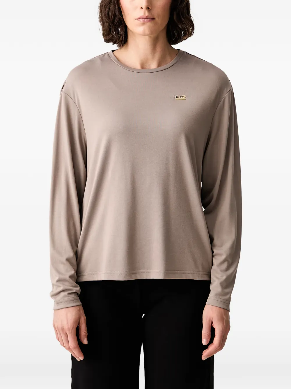 Ea7 Emporio Armani logo-plaque long-sleeve T-shirt - Marrone
