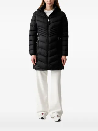 DKNY