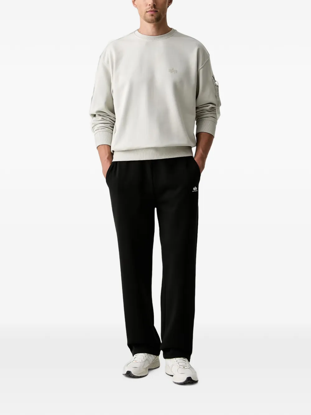 Alpha Industries Sweater met geborduurd logo en ritszak Beige