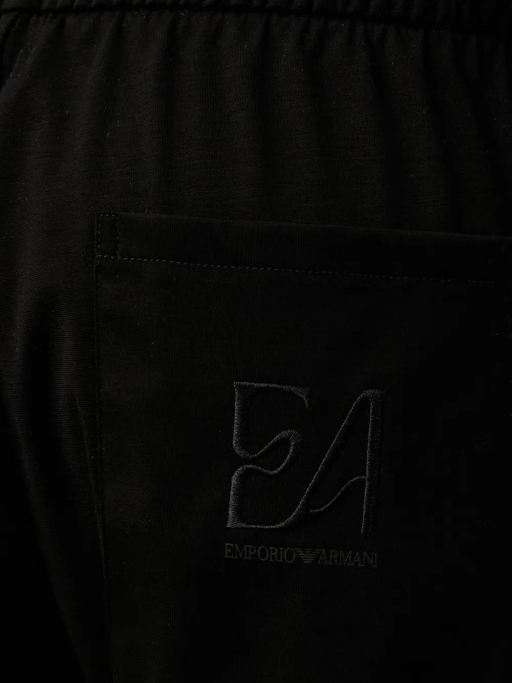 Emporio Armani Trainingsbroek met elastische taille met geborduurd logo Zwart