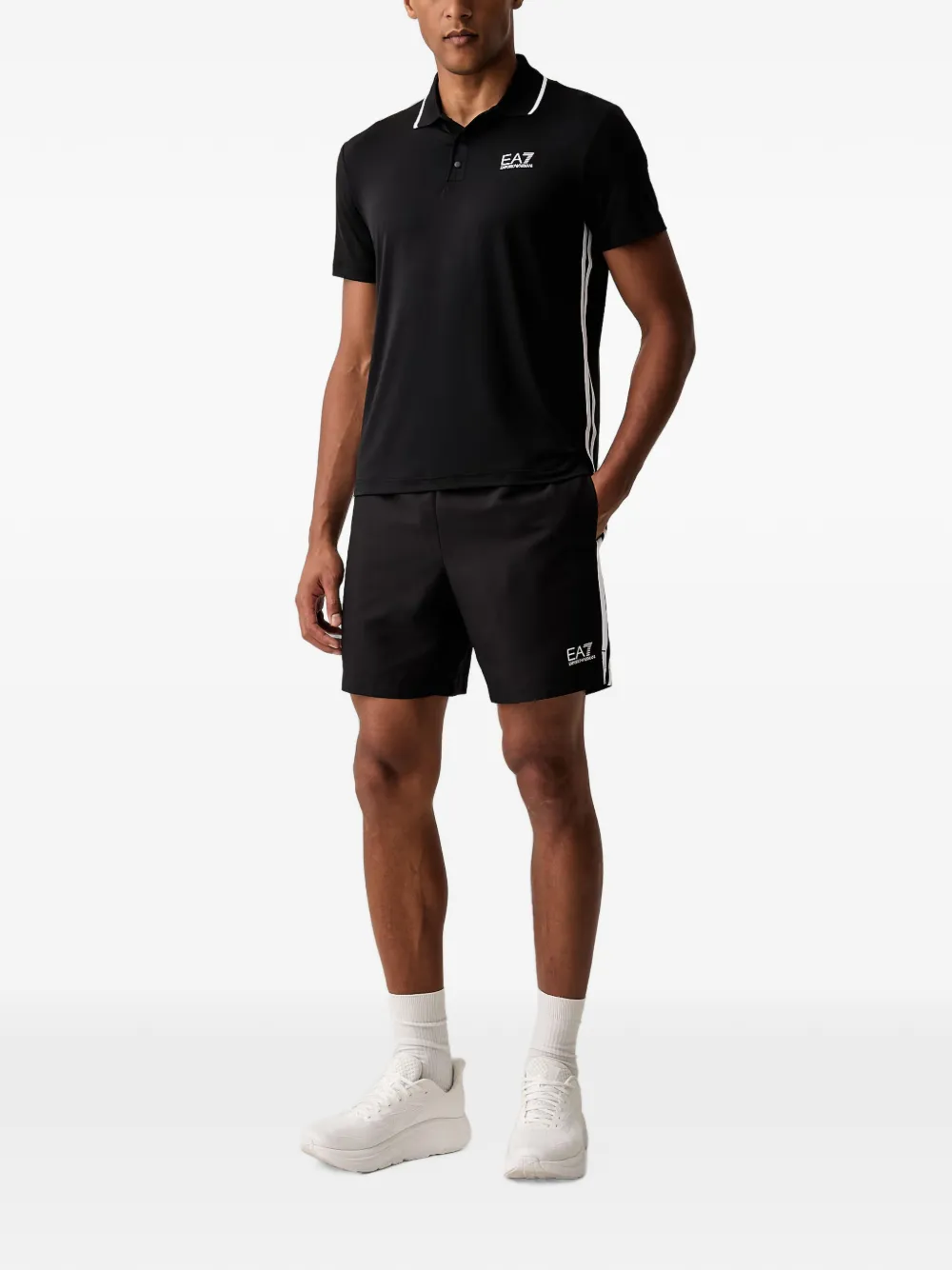 Ea7 Emporio Armani Ventus7 logo-print polo shirt Zwart