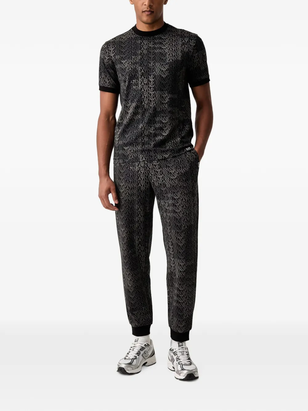 Ea7 Emporio Armani T-shirt met logoprint Zwart