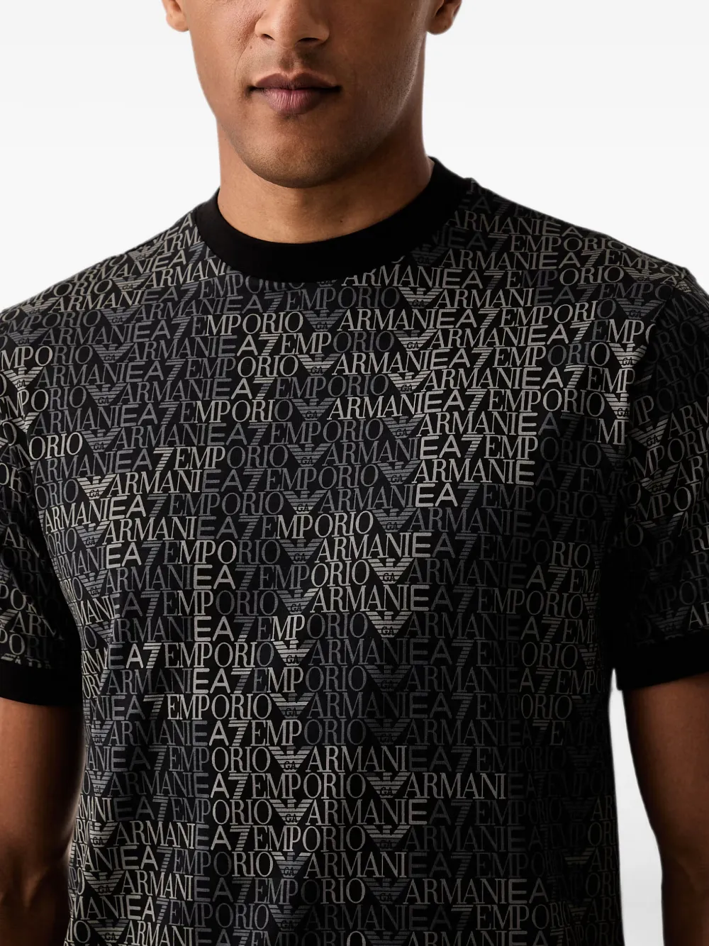 Ea7 Emporio Armani T-shirt met logoprint Zwart