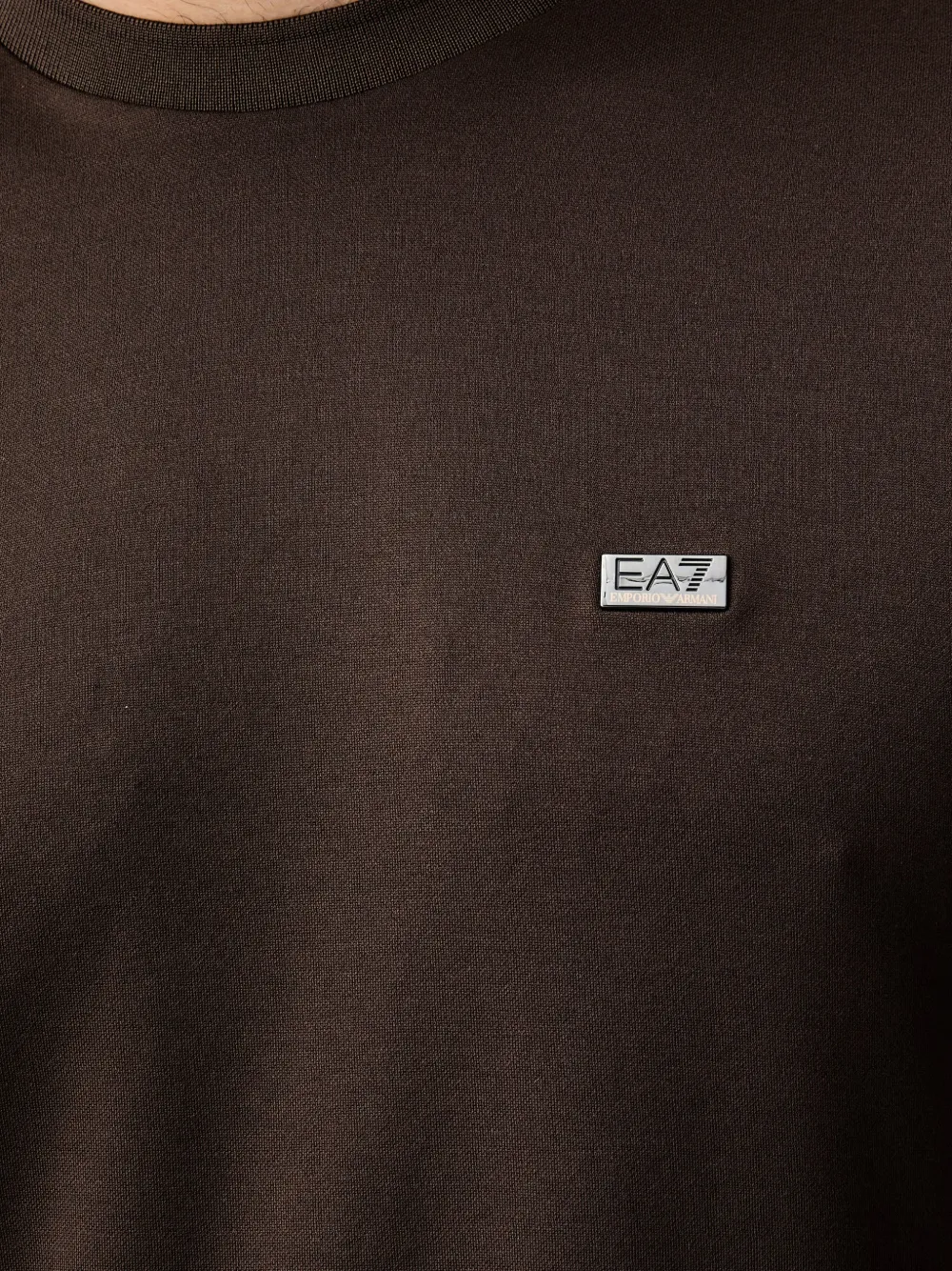 Ea7 Emporio Armani logo-plaque T-shirt Bruin