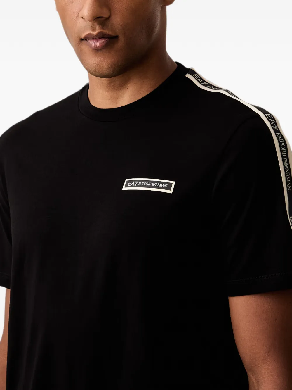 Ea7 Emporio Armani T-shirt met logo-tape Zwart