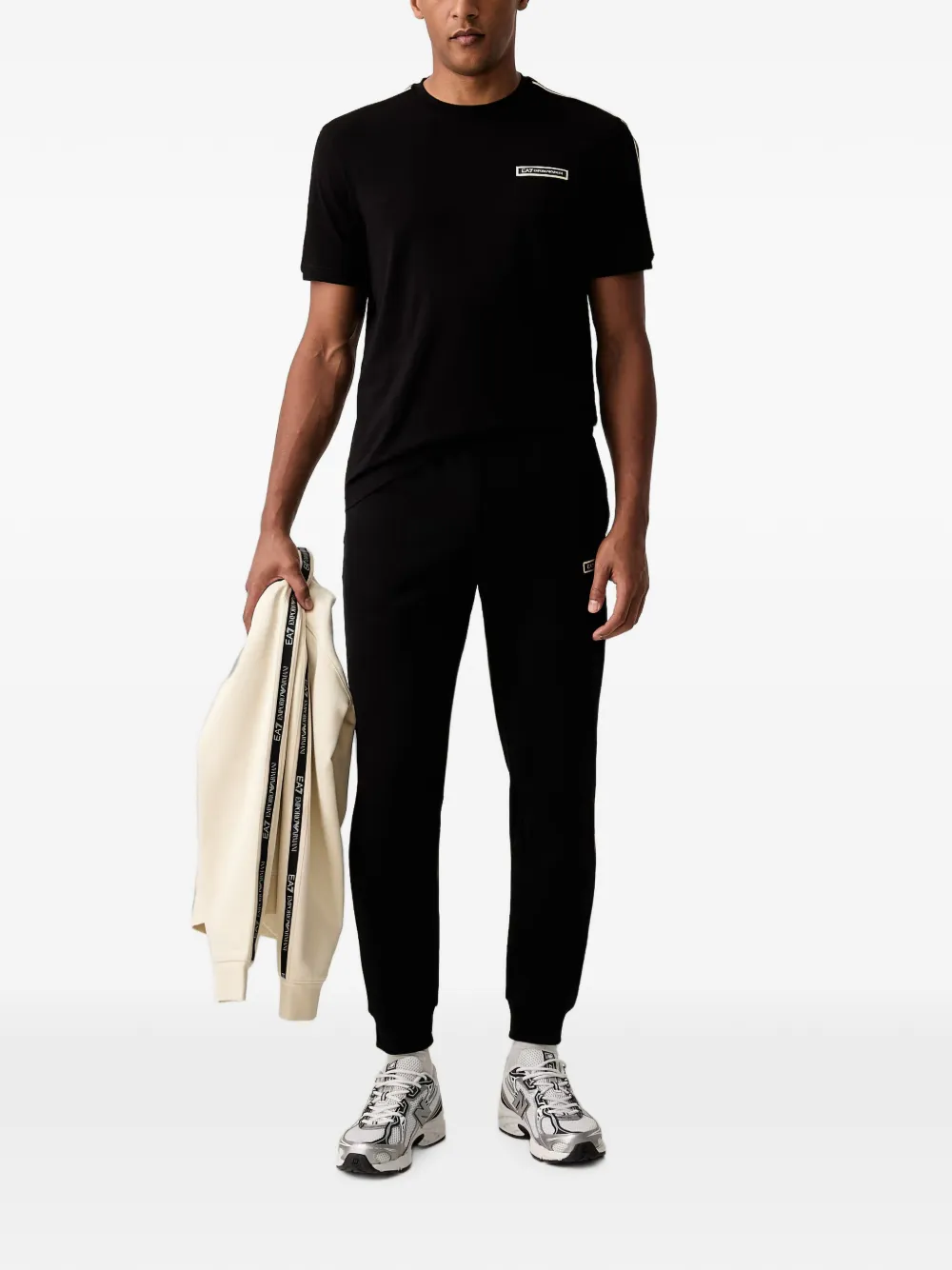 Ea7 Emporio Armani logo-patch track pants Zwart