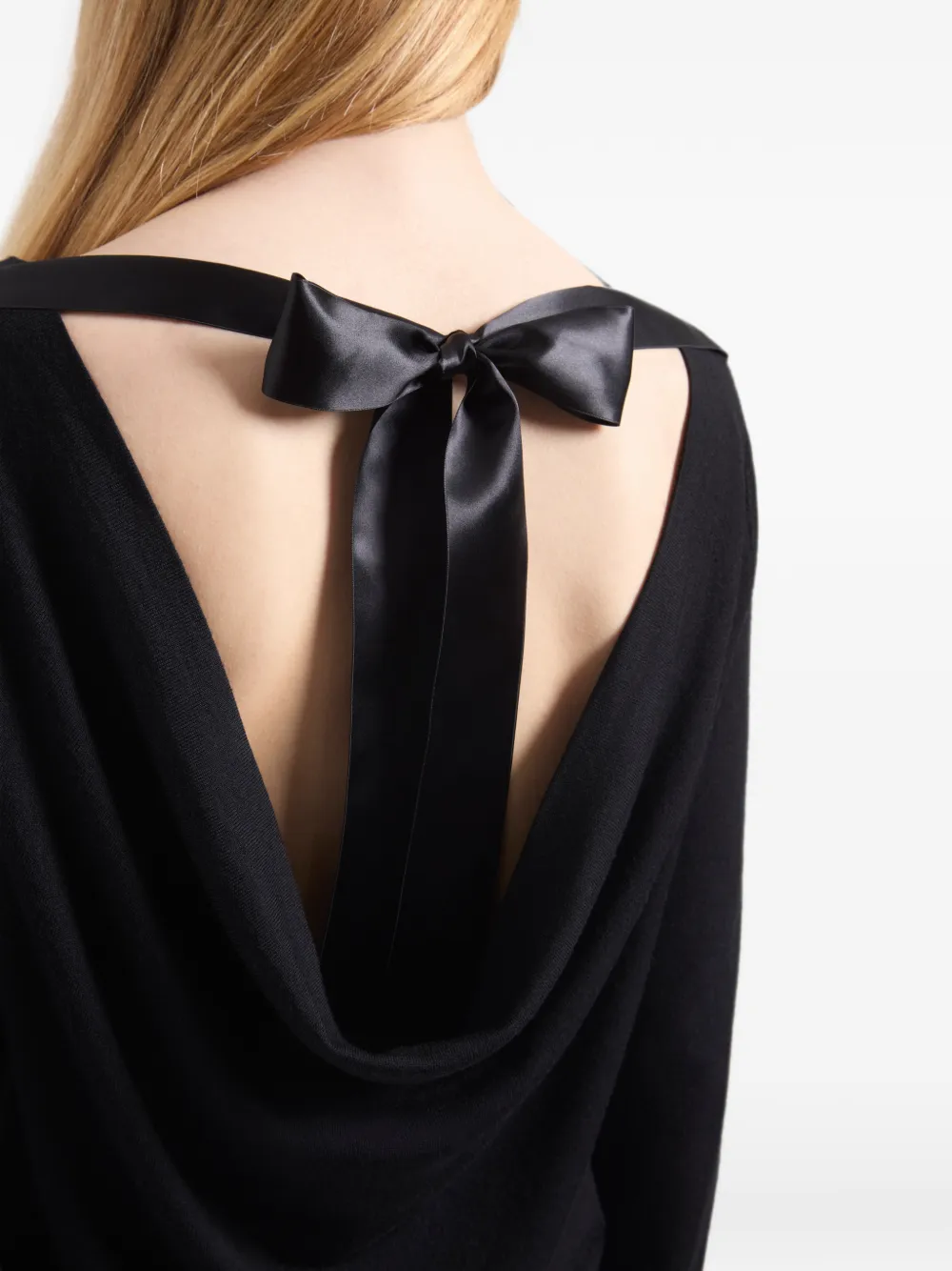 Nina Ricci Trui met strikdetail en open achterkant Zwart