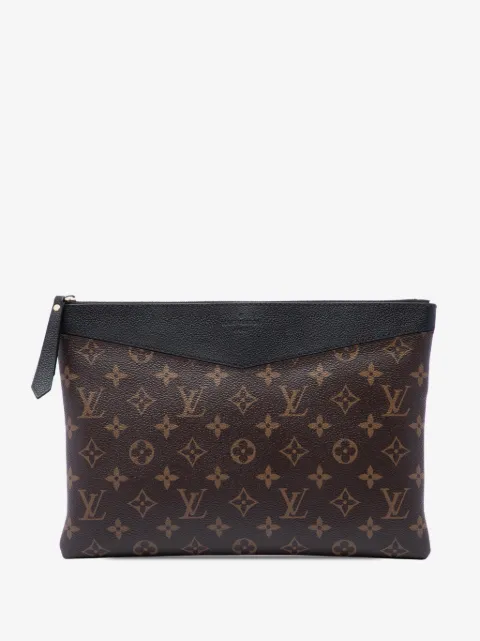 Louis Vuitton Pre-Owned 2019 Monogram Daily Pouch clutch bag