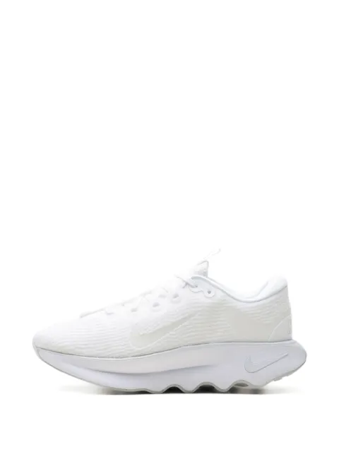 Nike zapatillas Motiva con logo